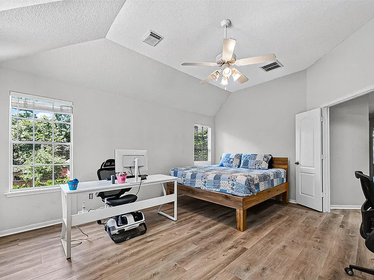 150 Wisteria Walk Cir — Photo 36
