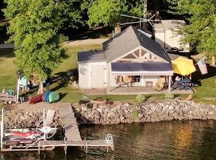 1939 Elm Lake Dr, Clarion, IA 50525