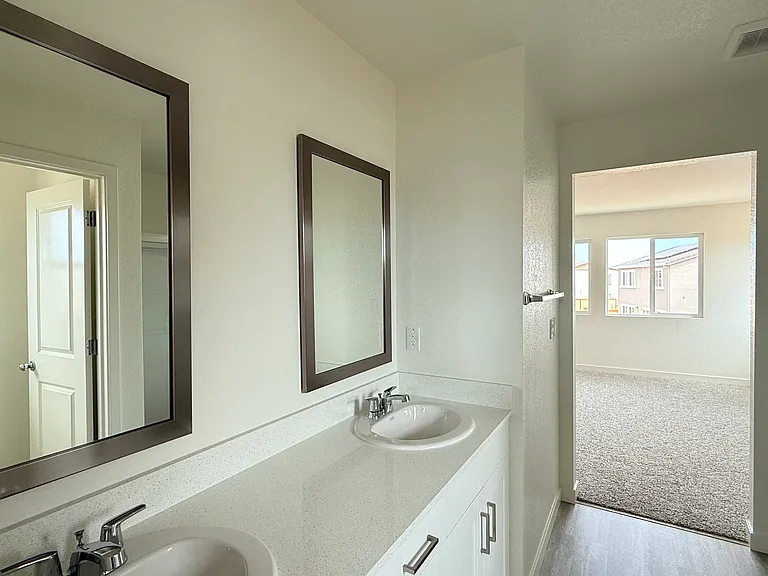 516 Foxtail Ct — Photo 19