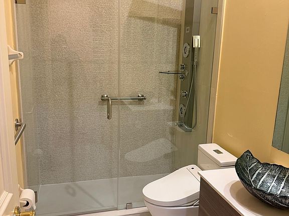 3rd image of 2161 Widener Ter