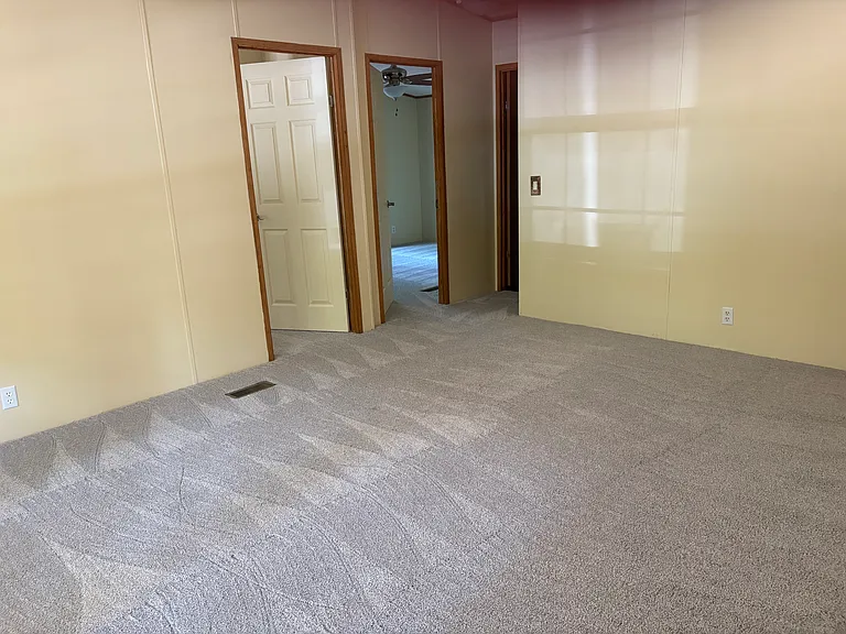131 Laurel Trails Rd — Photo 4