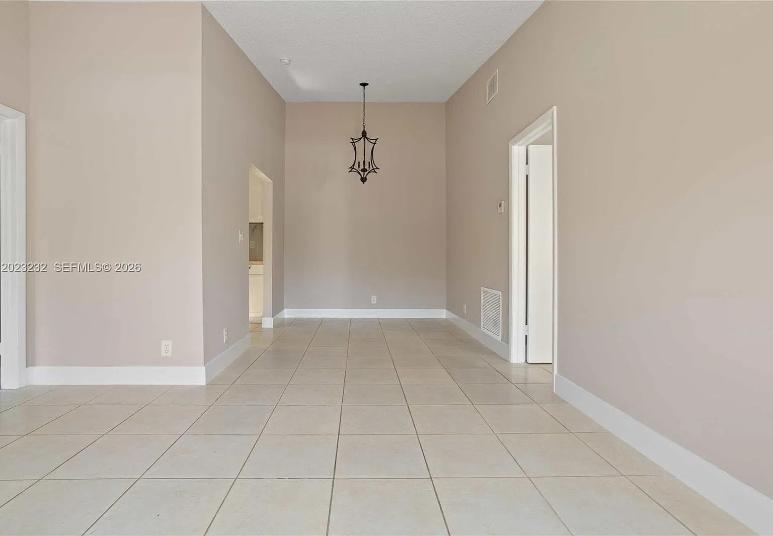 Nob Hill At Welleby Condo — Photo 2