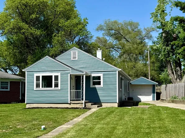 1402 Hedgewood Dr, Lafayette, IN 47904