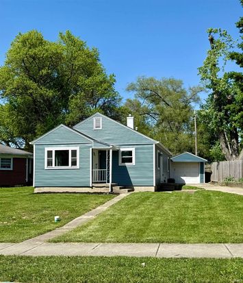 1402 Hedgewood Dr, Lafayette, IN 47904