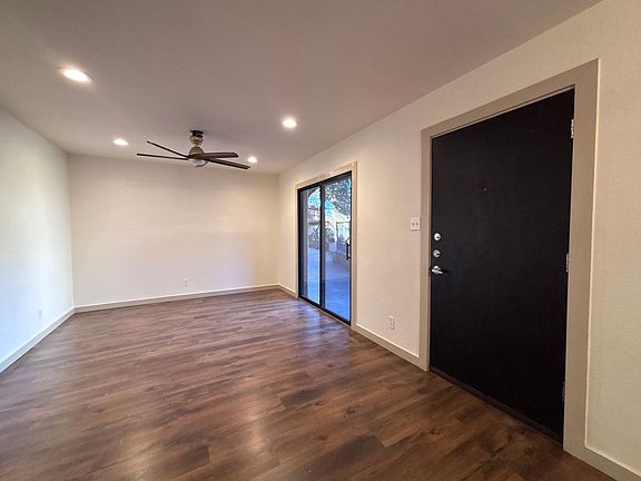3rd image of 4123 Avondale Ave #108