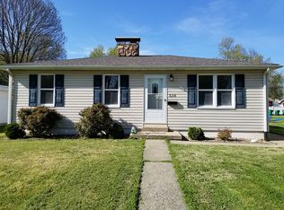 510 E Jefferson St, O'Fallon, IL 62269