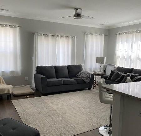 2nd image of 5013 Belmont Crossing Dr