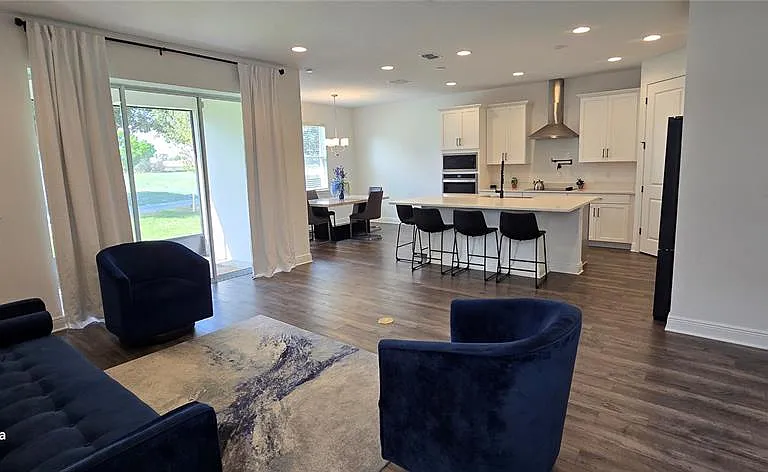 18410 Blue Heron Cir — Photo 21