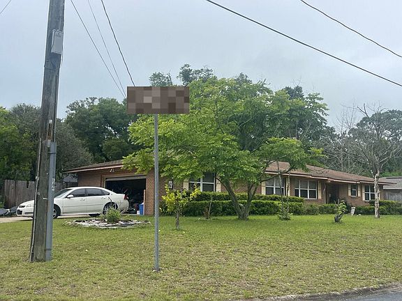 5th image of 1112 Cathcart St