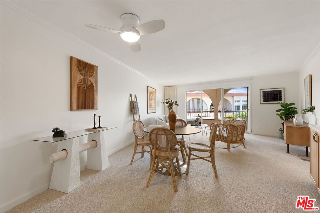 2045 4th St Unit 301B, Santa Monica, CA - View 5