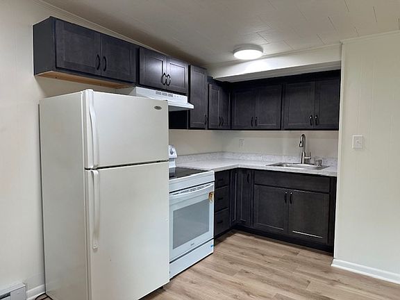 4th image of 605 E Canal Rd APT 3