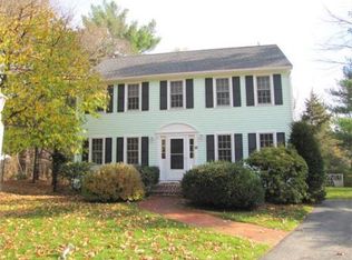 10 Misty Meadow Rd, Pembroke, MA 02359