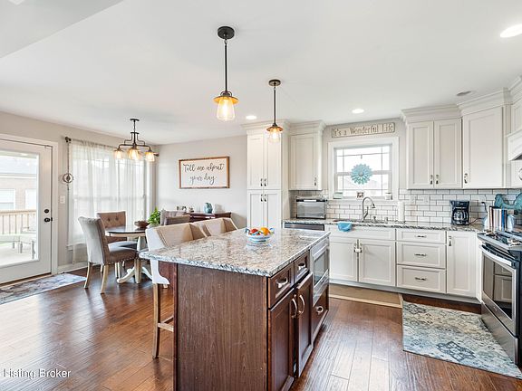 3rd image of 251 Wood Rock Ct
