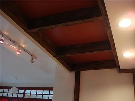 Rented by R New York | media 14