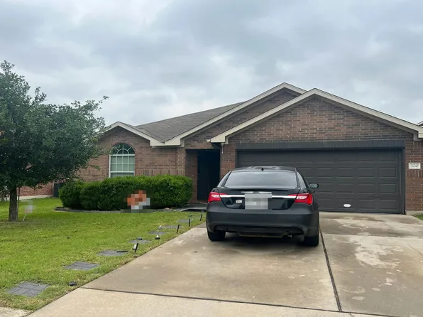 320 Swenson Dr, Hutto, TX 78634