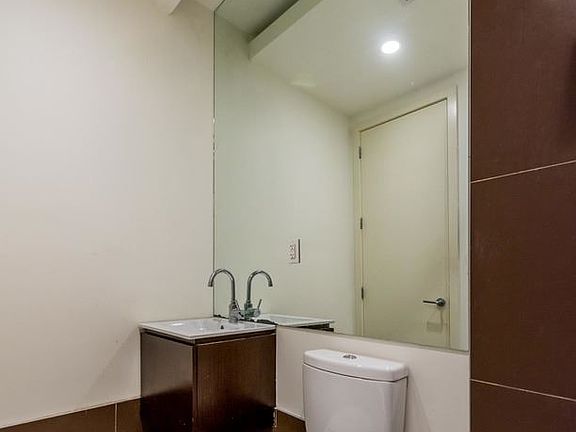 865_grand_street_3c-1