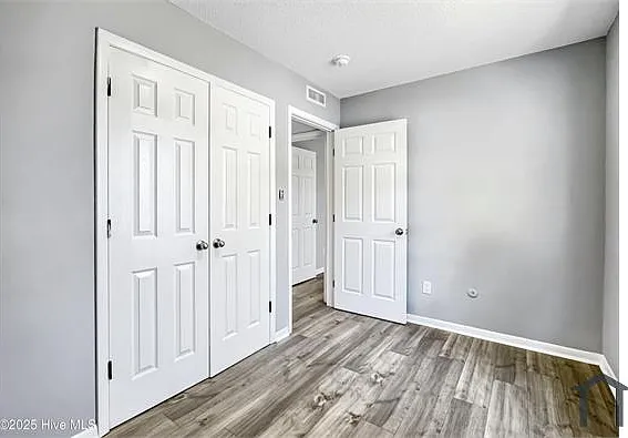 1602 Forbes Ct — Photo 10