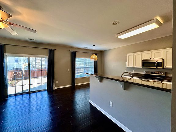 Kitchen and dining area