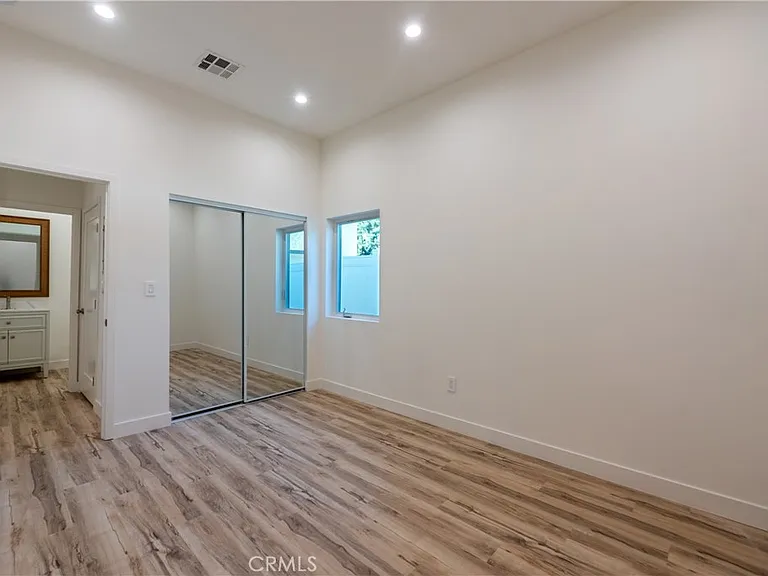 10419 Amigo Ave #1/2 — Photo 8