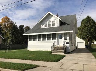 1245 Spruce St, Oshkosh, WI 54901