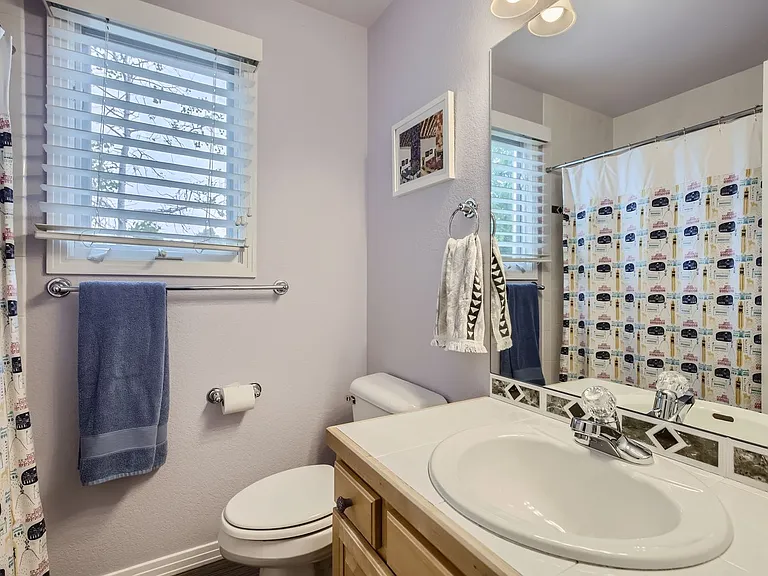7215 Spring Creek Cir — Photo 18
