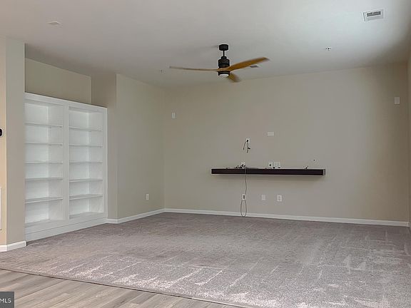 4th image of 44155 Beaver Creek Dr
