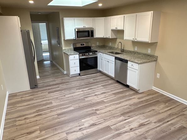 5301 Kistler Rd #207