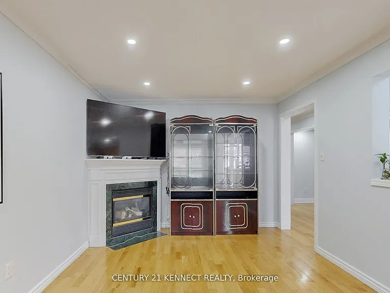 134 Medland Ave — Photo 11