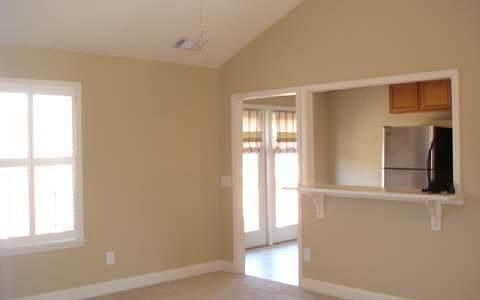3rd image of 47 Kensington Dr