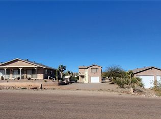 30425 N Escalante Blvd, Meadview, AZ 86444