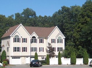 16 Clifton St APT B, Taunton, MA 02780
