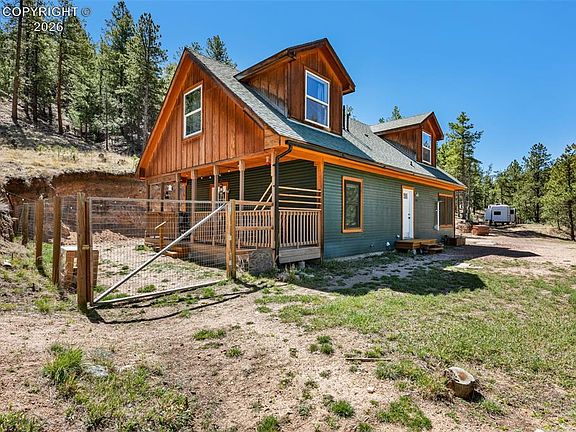 5th image of 226 Sourwood Ln