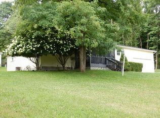 136 Heatherwood Dr, Howard, OH