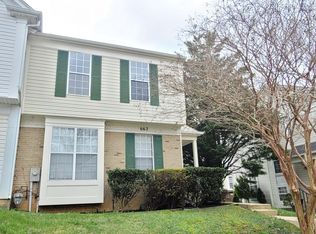 662 Lucky Leaf Cir, Baltimore, MD 21228