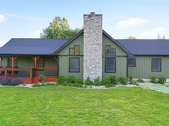 2nd image of 9267 Kunker Rd