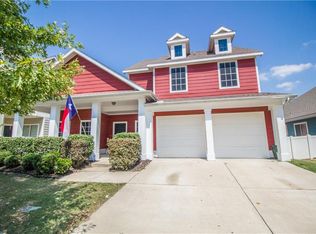 1300 Sea Pines Dr, Aubrey, TX 76227