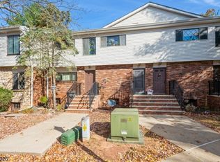 899 Merritt Dr #F1, Hillsborough, NJ 08844