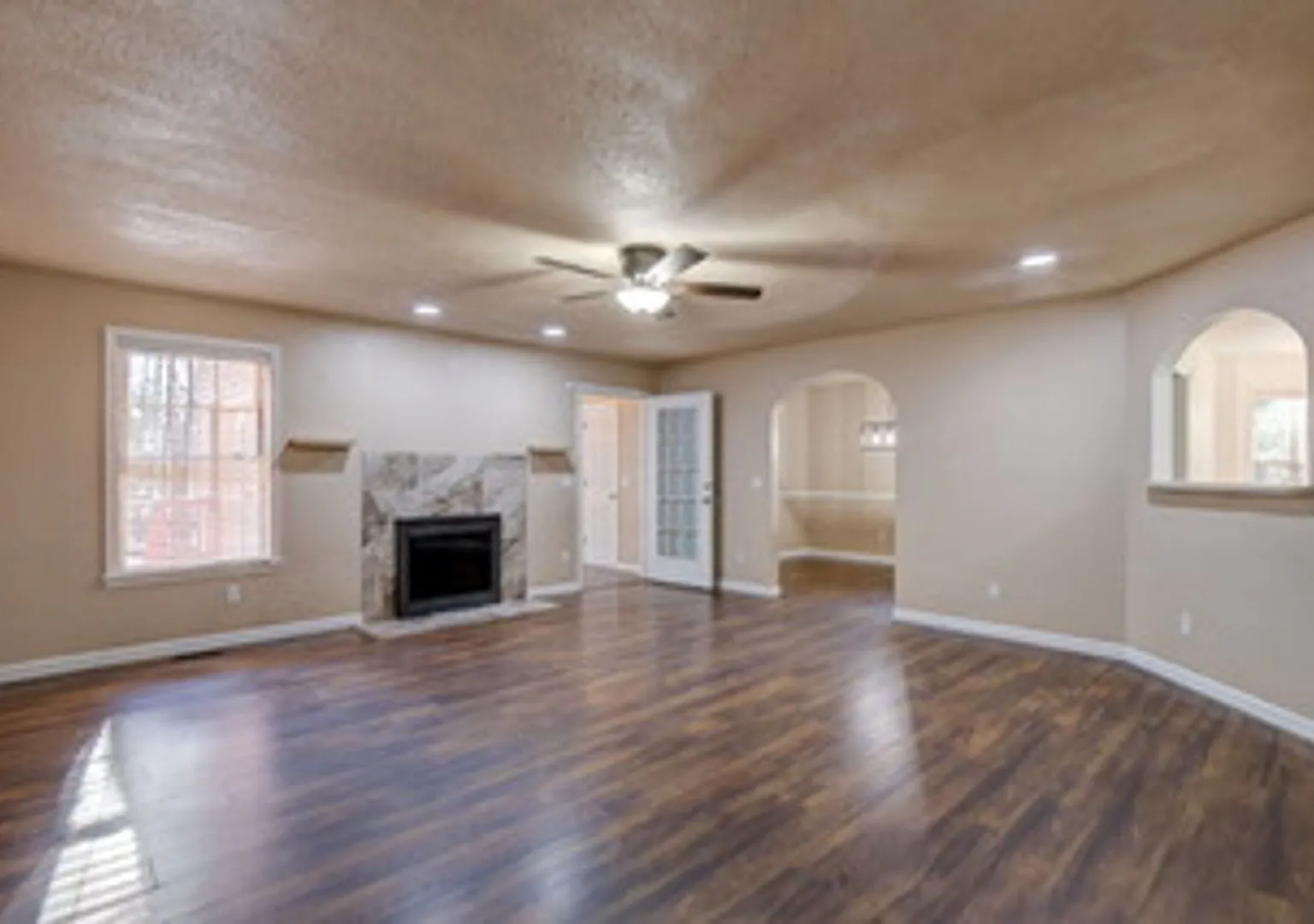 212 Running Deer Drive — Photo 2