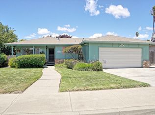 241 Lakeview Rd, Watsonville, CA 95076