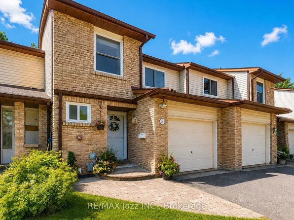 1330 Trowbridge Dr Unit 3, Oshawa, ON L1G 7L1