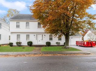 156 Ocean Ave, Cranston, RI 02905