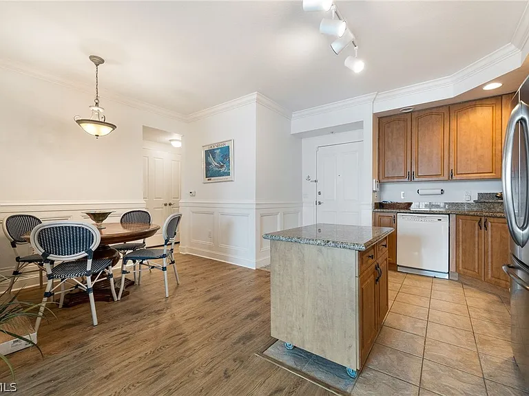 2825 Palm Beach Blvd #618 — Photo 10