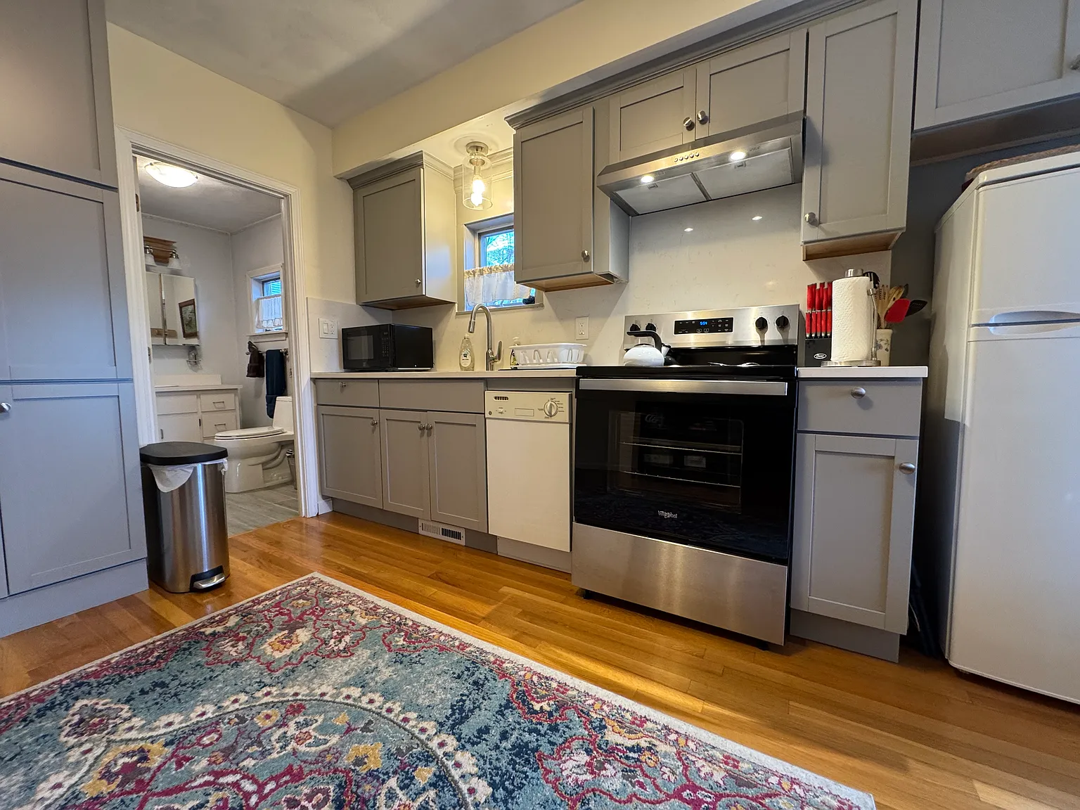 1 bed, 650 sqft, $2,700 — Photo 4