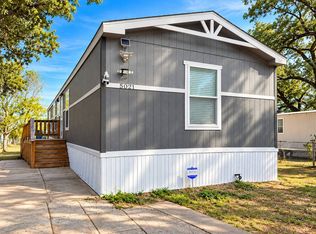 5021 Redwood Dr N, Fort Worth, TX 76119