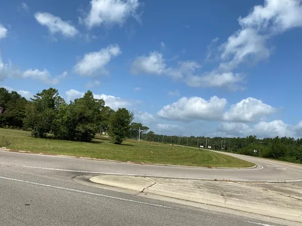 0 Highway 590, Ellisville, MS 39437