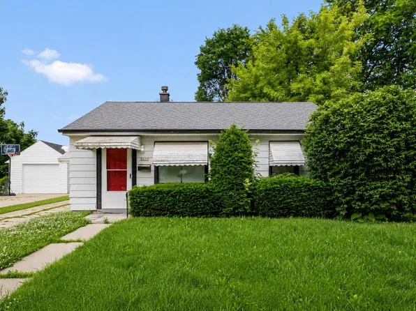 5695 N 57th STREET, Milwaukee, WI 53218