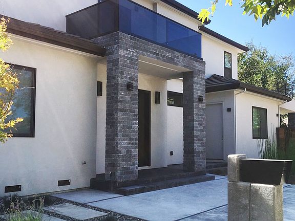3rd image of 10375 S Tantau Ave