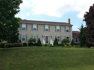 5623 River Rd, Madison, OH 44057