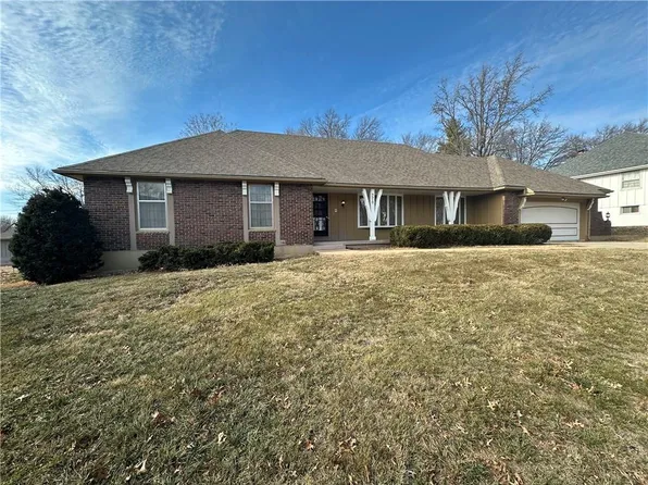 9510 Hardy Ave, Kansas City, MO 64134