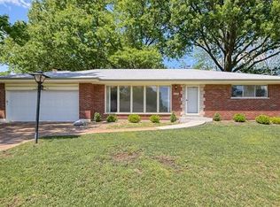 6123 Ranchwood Dr, Saint Louis, MO
